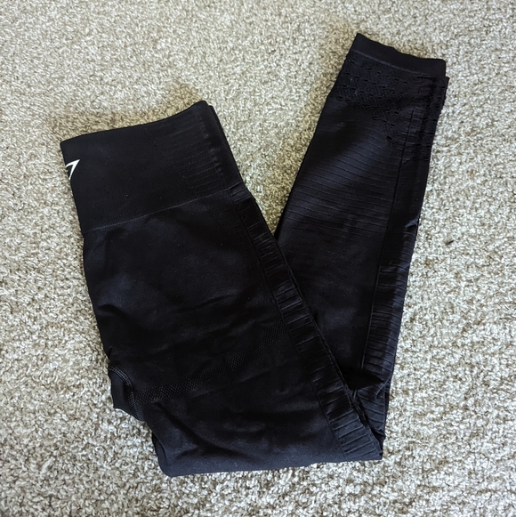 HR Black Gymshark Leggings - Picture 5 of 6
